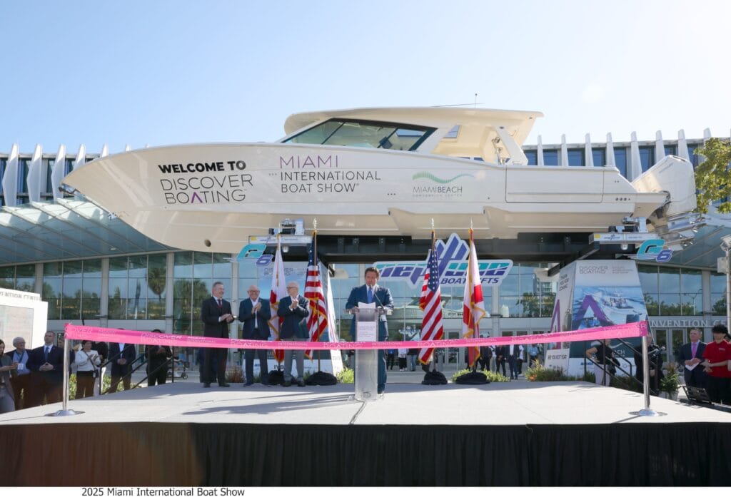 Miami International Boat Show