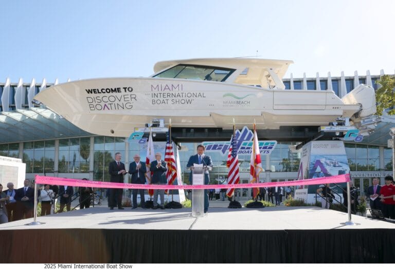 Miami International Boat Show