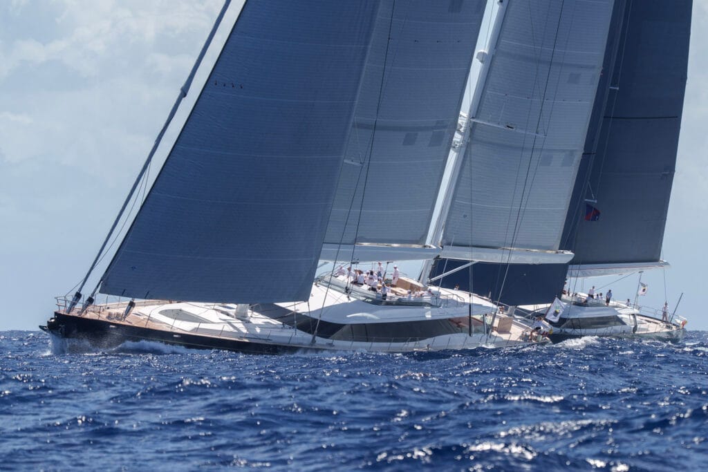 Imponerende superyacht