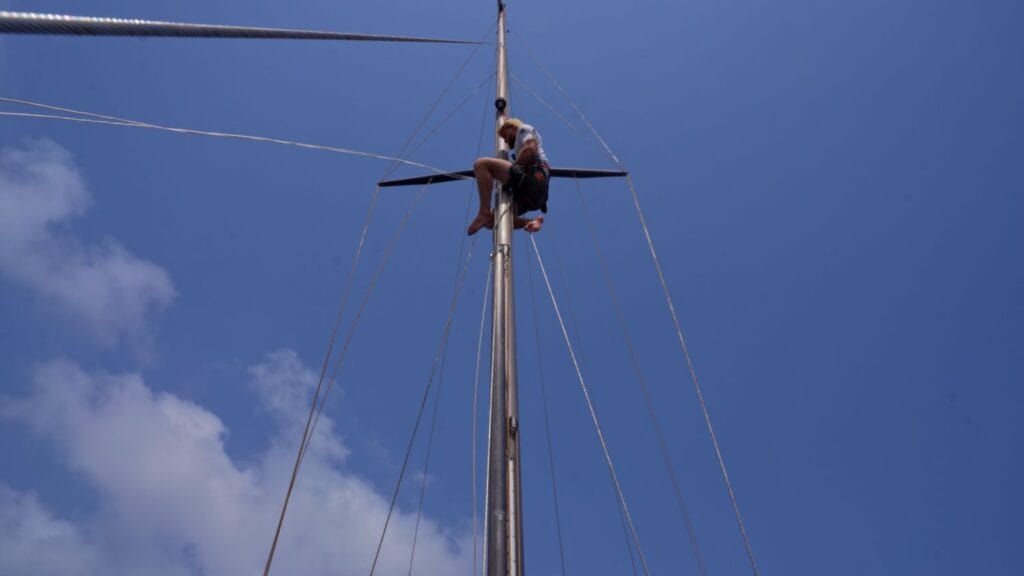 Forberedelser i mastetoppen