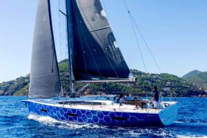 Dehler 46 SQ – moderne performance cruiser med fart og fleksibilitet
